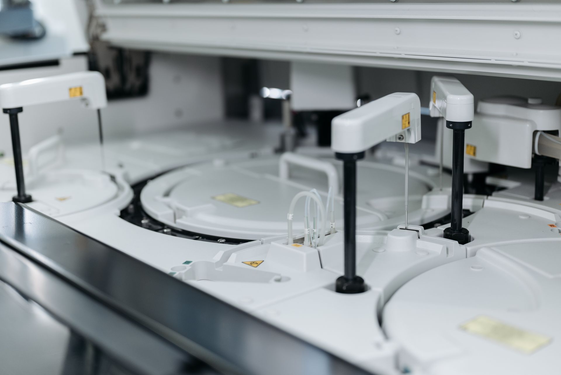 Specialised industrial and commercial equipment